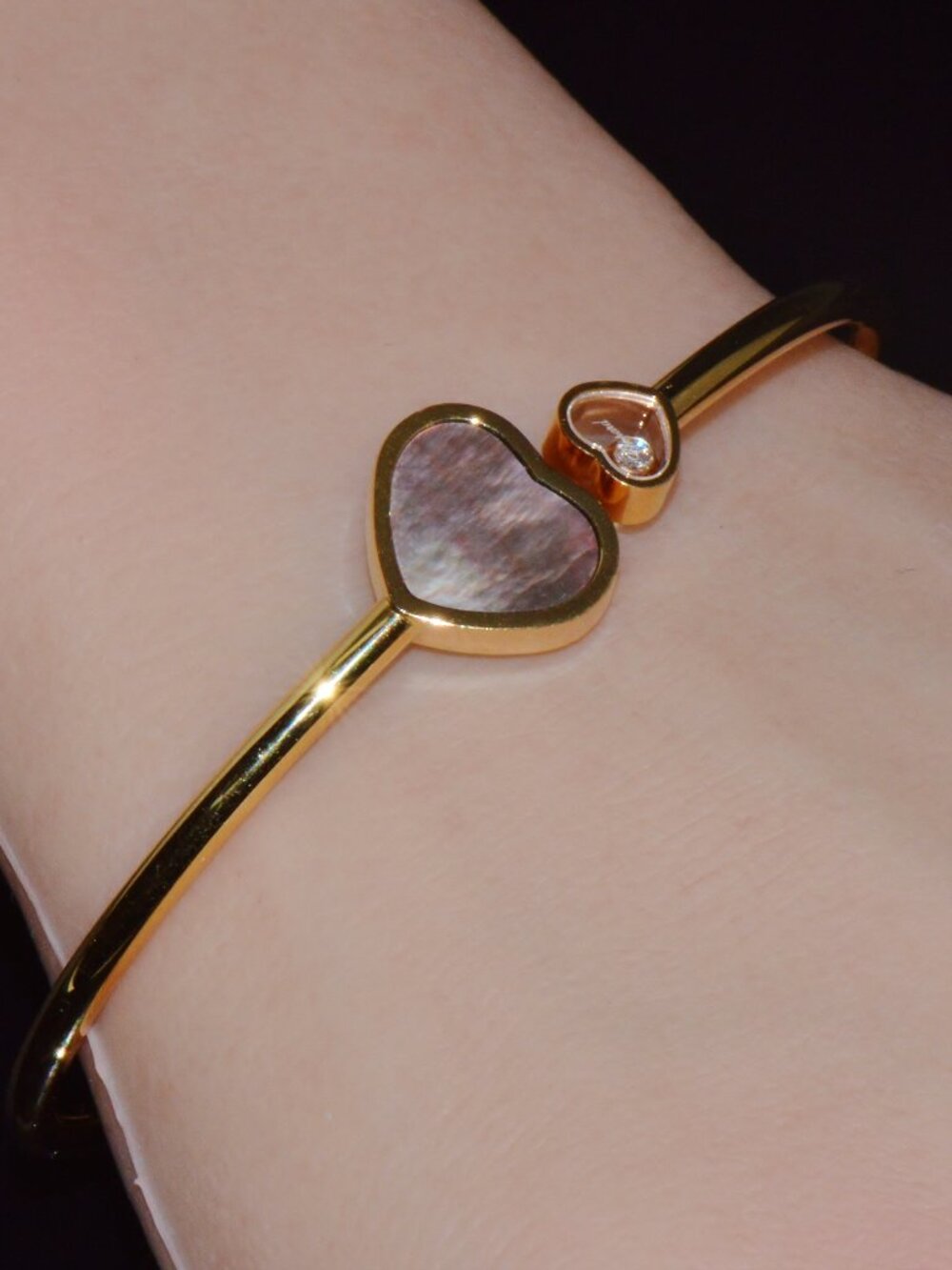 Chopard Happy Hearts Tahitian Mother-of-Pearl Diamond 18K Rose Gold Bangle - Picture 8 of 16